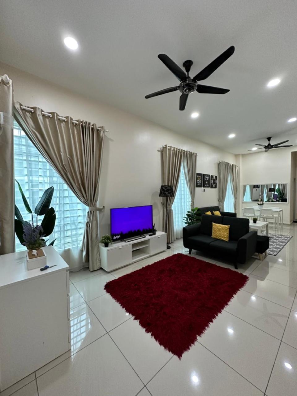 Rumahku Homestay, Taman Jasin Perdana Eksteriør bilde
