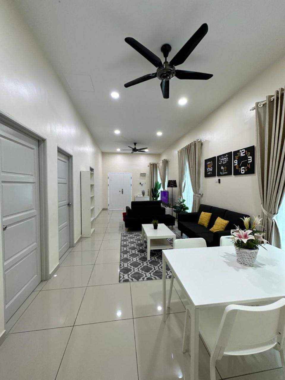Rumahku Homestay, Taman Jasin Perdana Eksteriør bilde